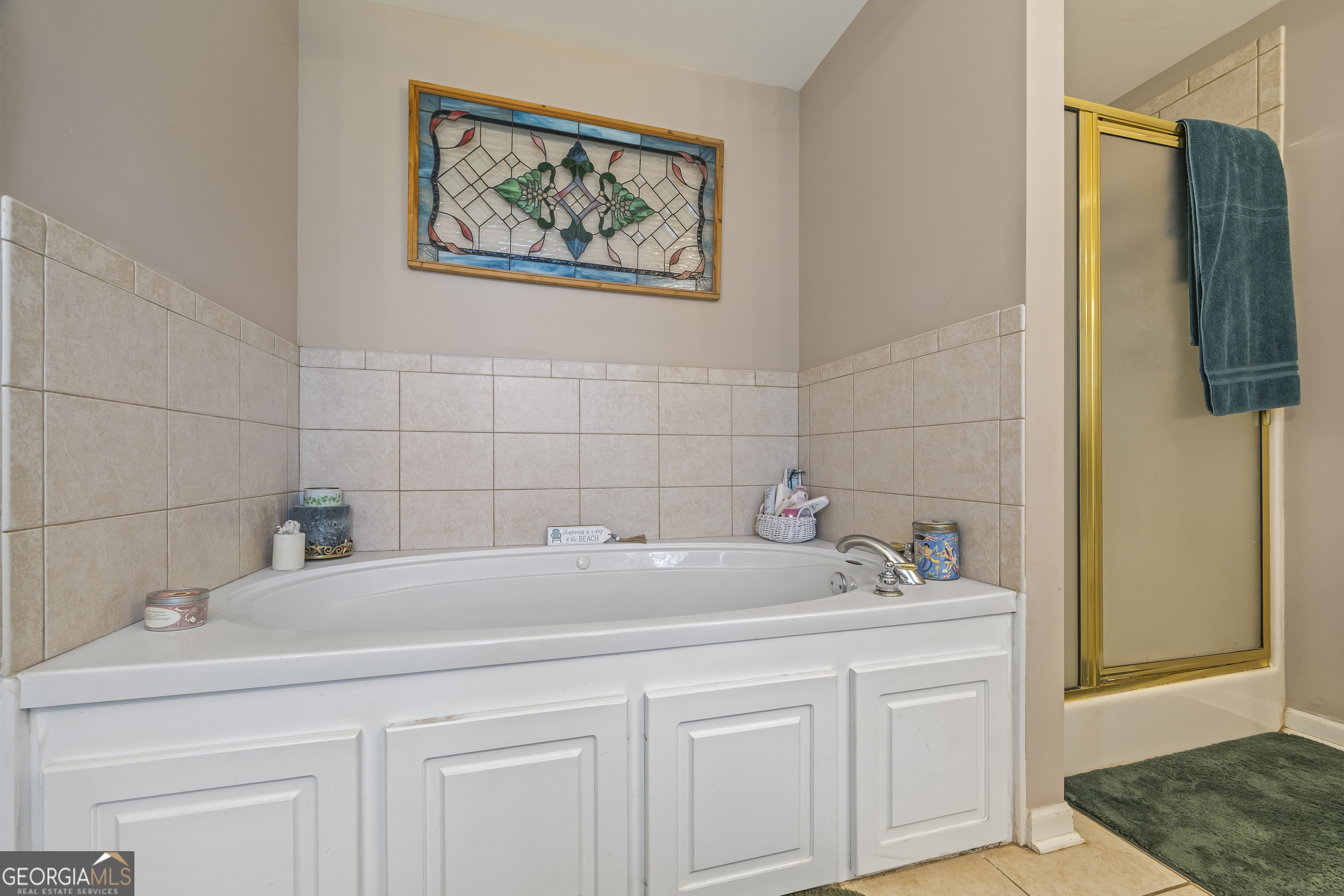 1112 Reno Road Royston, GA 30662 - Photo 61 of 74 a bathroom with a sink and a mirror