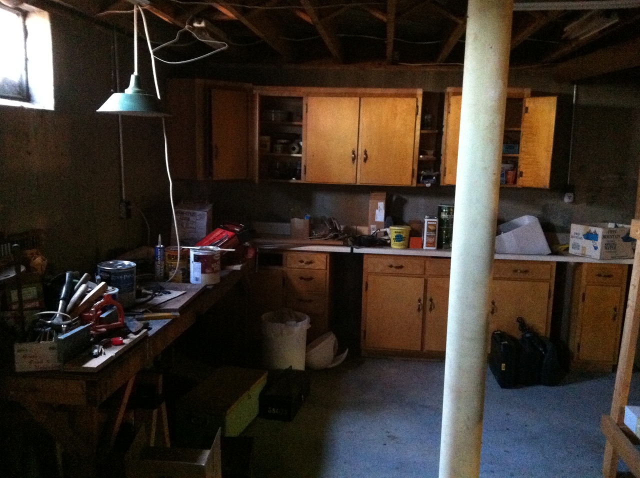 2569 Inglewood Road Southwest Roanoke, VA 24015 - Photo 18 of 22 work shop