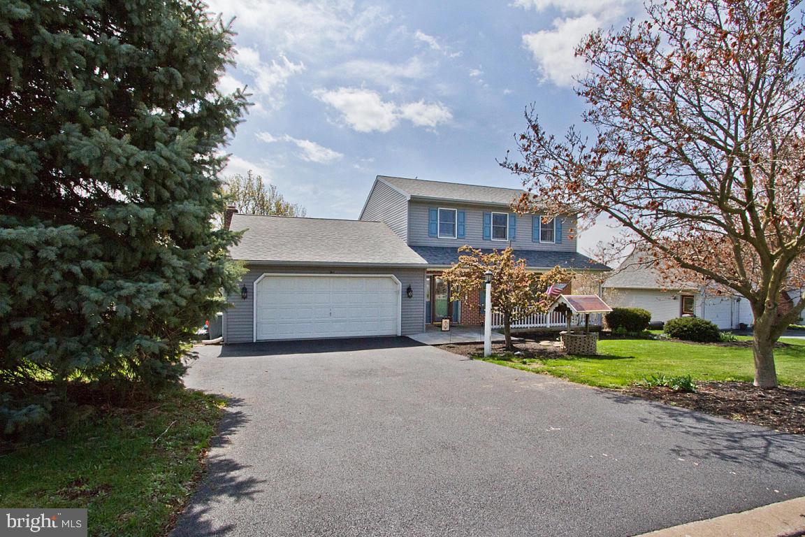 5 Edgewood Drive Lititz, PA 17543 - Photo 2 of 52