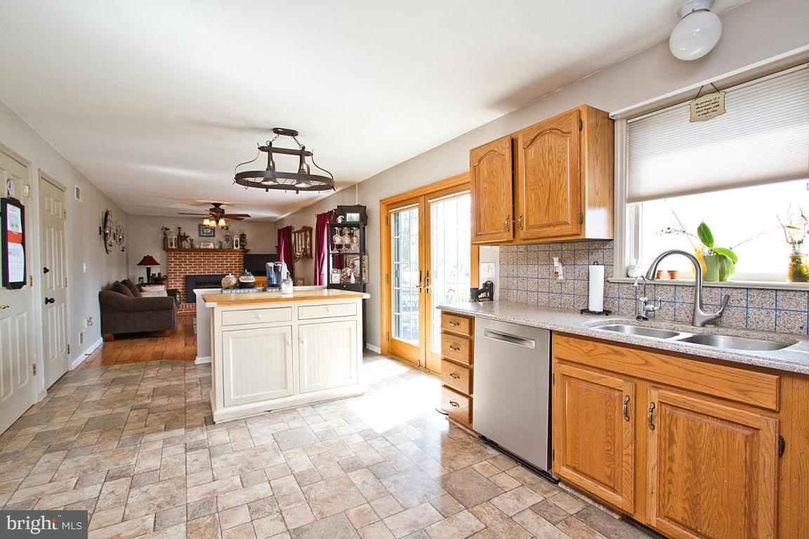5 Edgewood Drive Lititz, PA 17543 - Photo 11 of 52