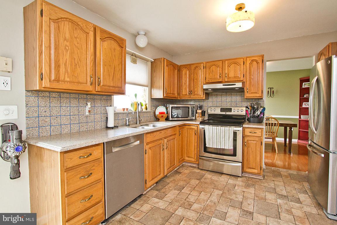 5 Edgewood Drive Lititz, PA 17543 - Photo 14 of 52