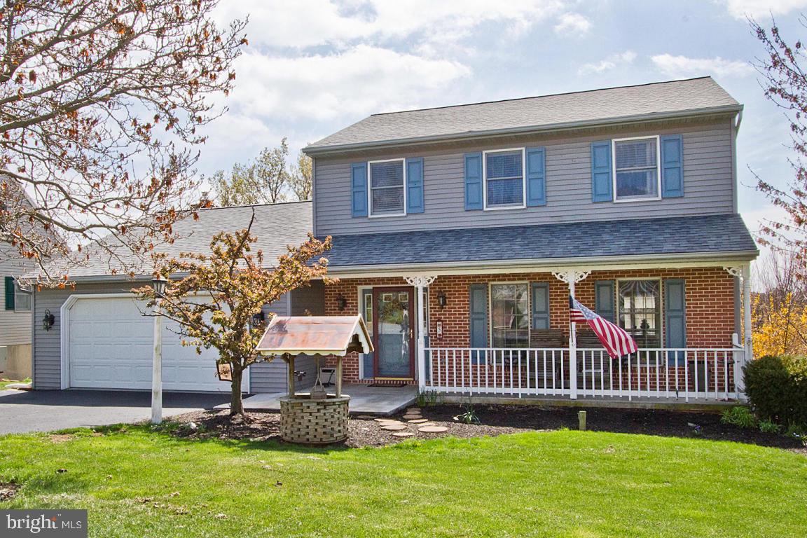 5 Edgewood Drive Lititz, PA 17543 - Photo 4 of 52