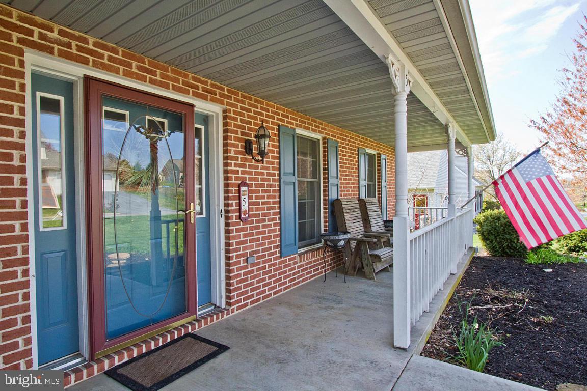 5 Edgewood Drive Lititz, PA 17543 - Photo 5 of 52