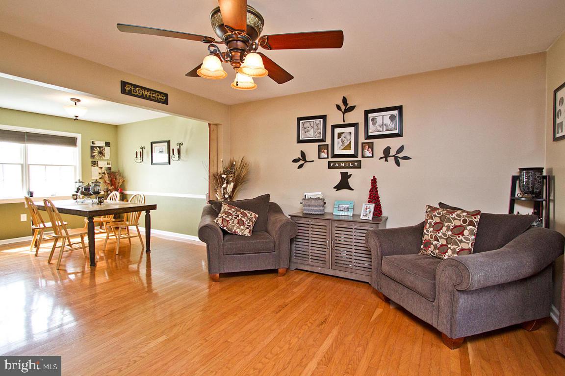 5 Edgewood Drive Lititz, PA 17543 - Photo 7 of 52