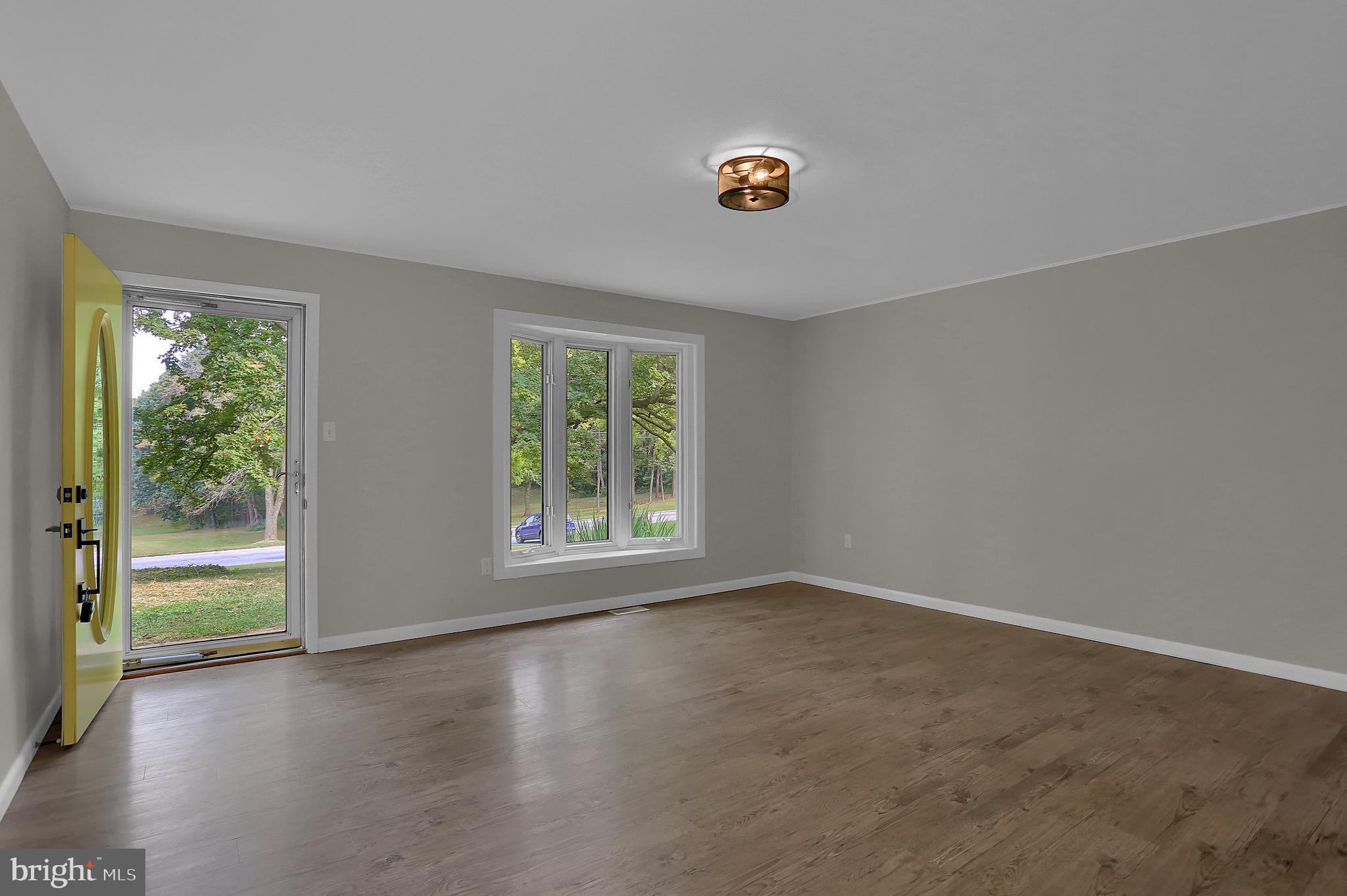 5112 Hillclimb Road Spring Grove, PA 17362 - Photo 11 of 30 Gallery Image 11
