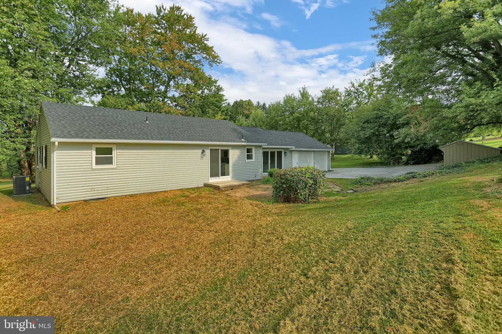 5112 Hillclimb Road Spring Grove, PA 17362 - Photo 7 of 30 Gallery Image 7