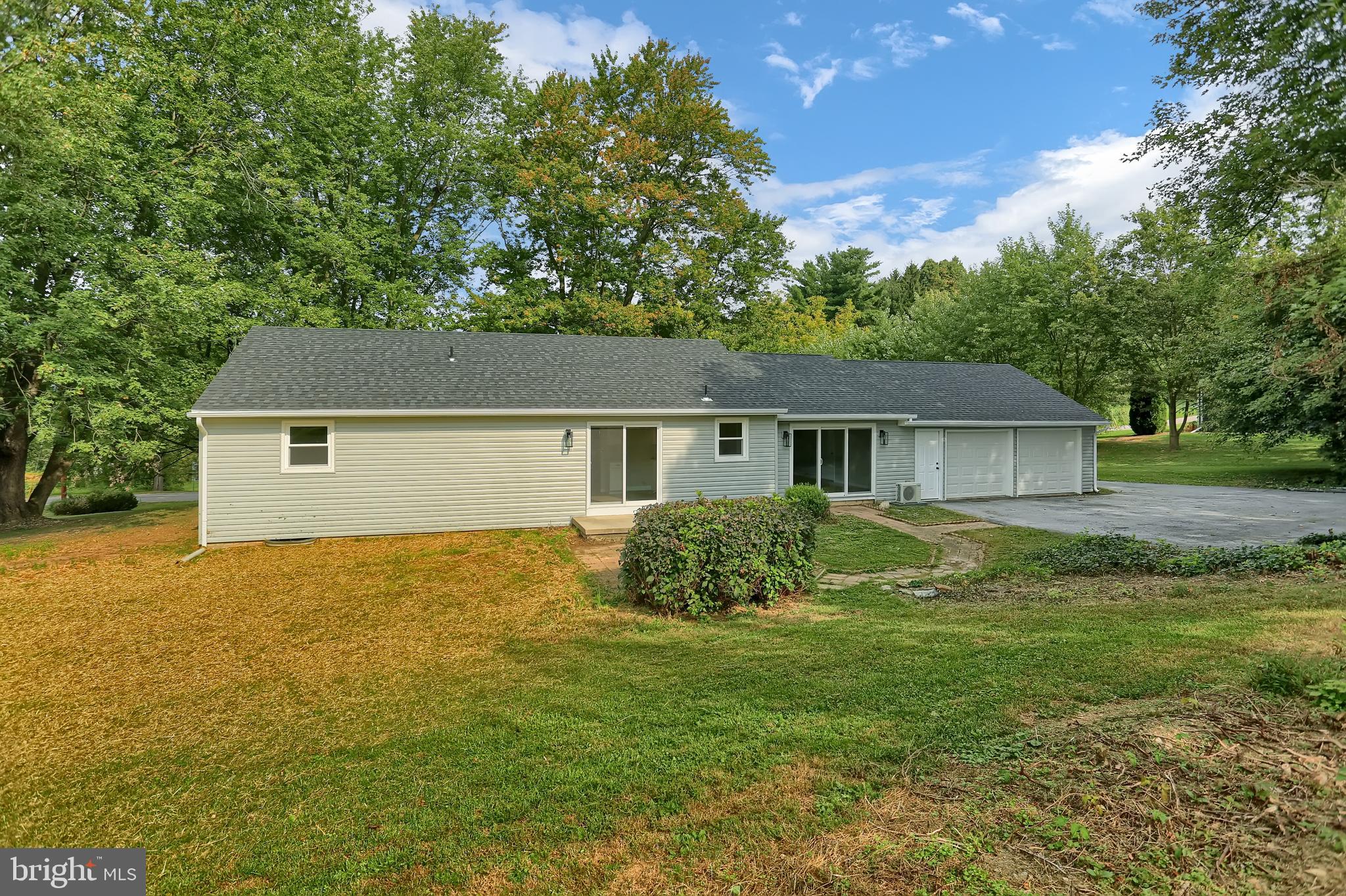 5112 Hillclimb Road Spring Grove, PA 17362 - Photo 8 of 30 Gallery Image 8