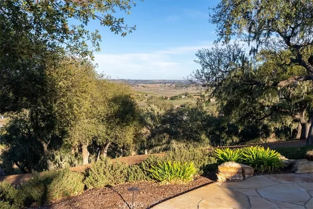 $2,695,000 | 2438 Battering Rock Road, Templeton, CA 93465