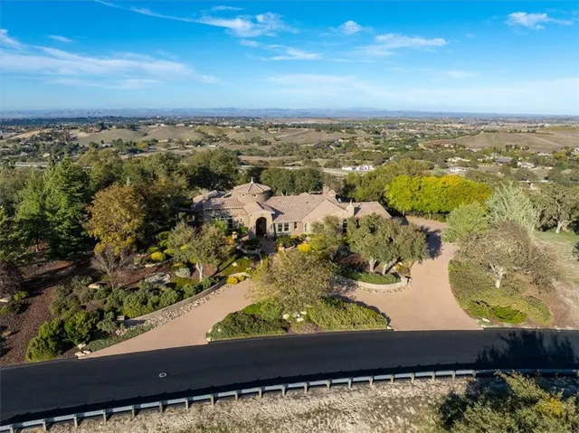$2,695,000 | 2438 Battering Rock Road, Templeton, CA 93465