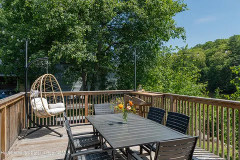 $459,000 | 185 Esopus Creek Road, Saugerties, NY 12477