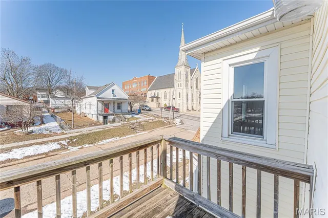 $195,000 | 221 West Miller Street, De Soto, MO 63020