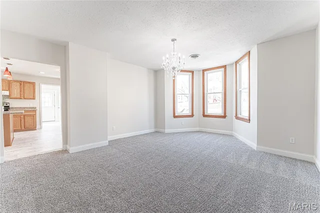 $195,000 | 221 West Miller Street, De Soto, MO 63020