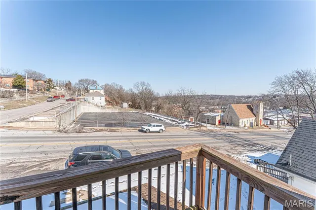 $195,000 | 221 West Miller Street, De Soto, MO 63020