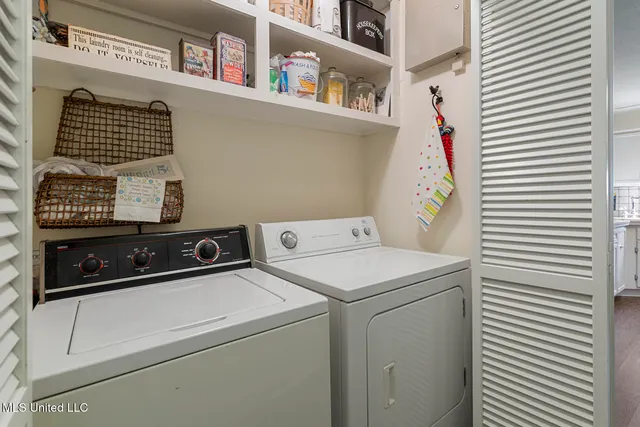 $124,900 | 21 Park Crest Place, Jackson, MS 39211