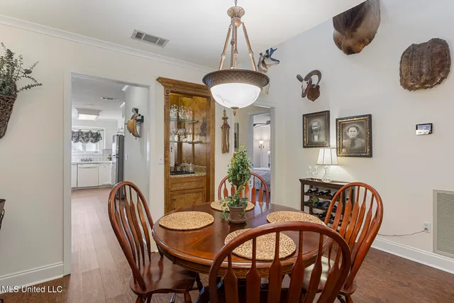 $124,900 | 21 Park Crest Place, Jackson, MS 39211