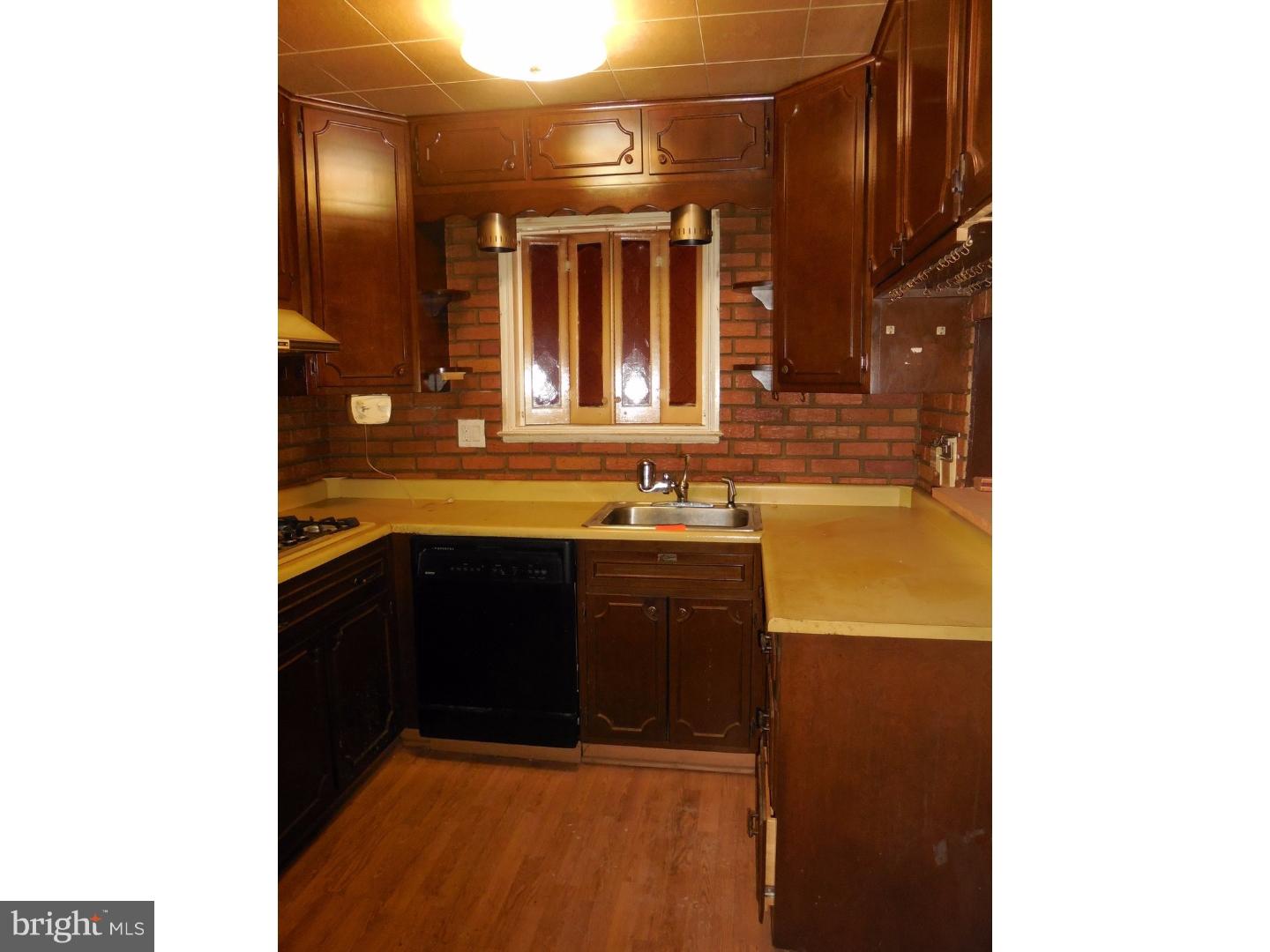2140 Catasauqua Road Bethlehem, PA 18018 - Photo 7 of 14 Gallery Image 7