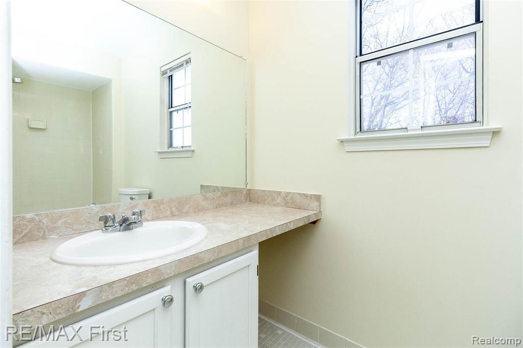 283 Whitney Drive Rochester Hills, MI 48307 - Photo 32 of 56