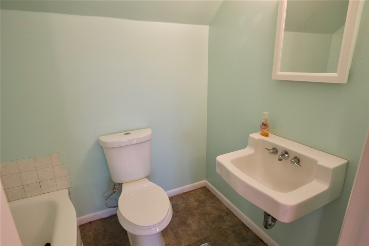 734 West German Road Bay City, MI 48708 - Photo 12 of 14