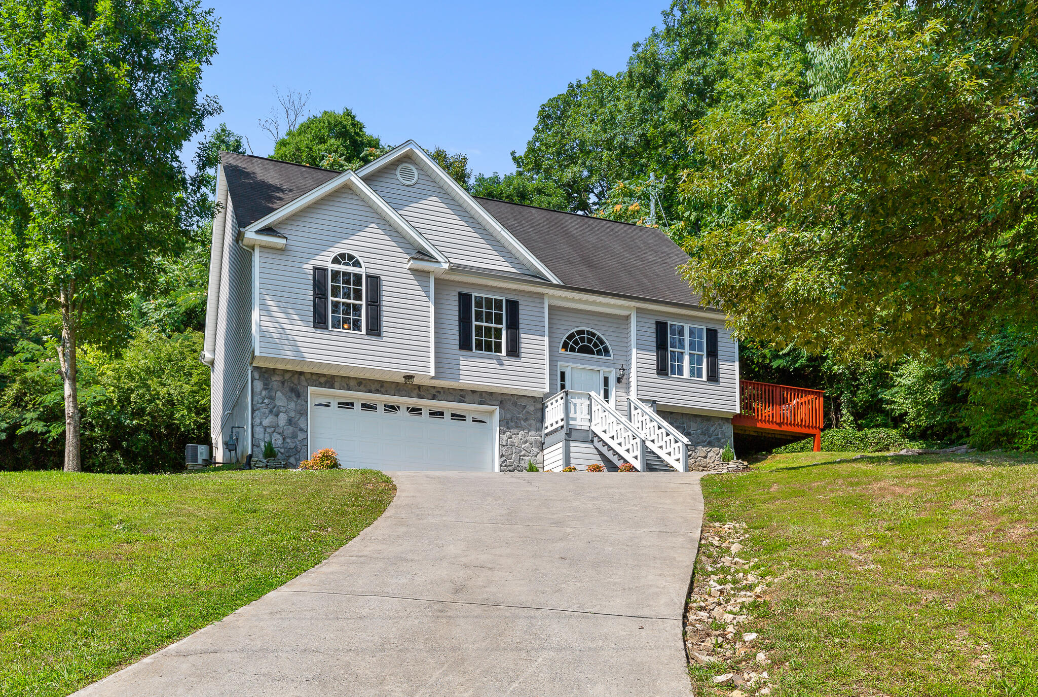 826 Altamont Road Chattanooga, TN 37415 - Photo 2 of 32 Altamont-3