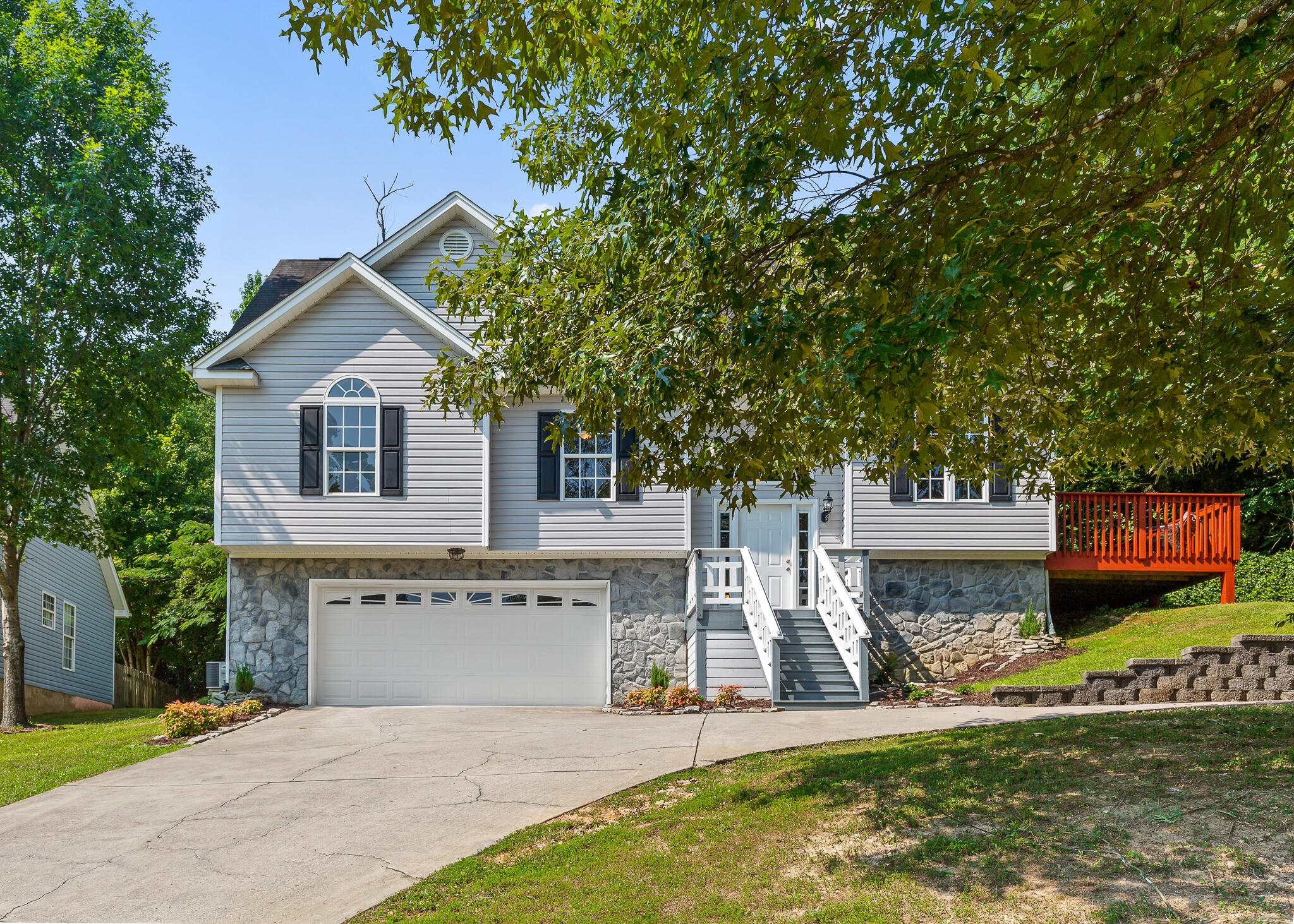 826 Altamont Road Chattanooga, TN 37415 - Photo 3 of 32 Altamont-4