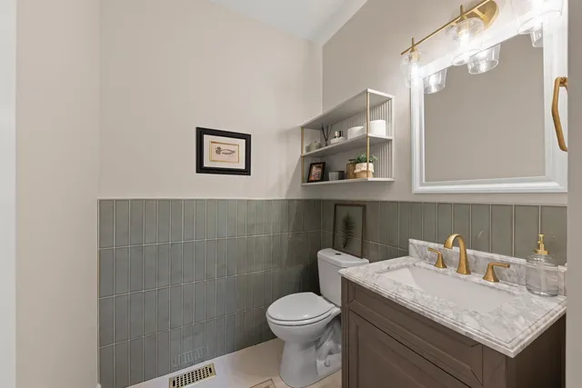 $459,000 | N082 Forsythe Court, Winfield, IL 60190