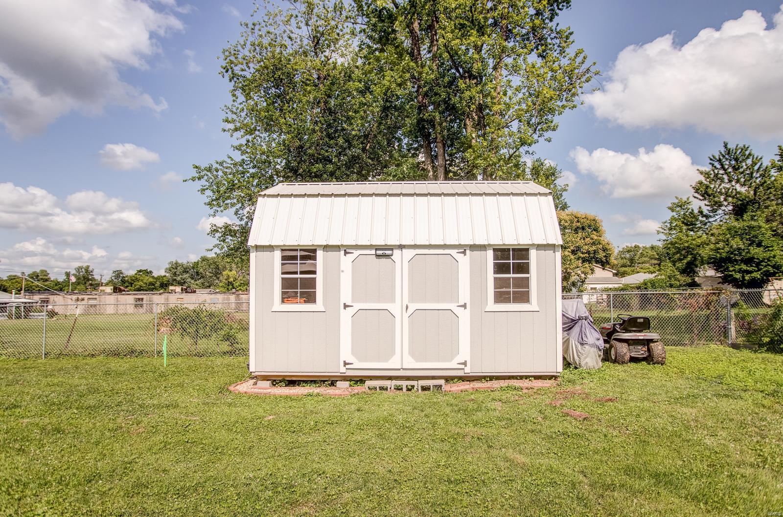 2815 Ridgedale Drive Godfrey, IL 62035 - Photo 25 of 33 Gallery Image 25