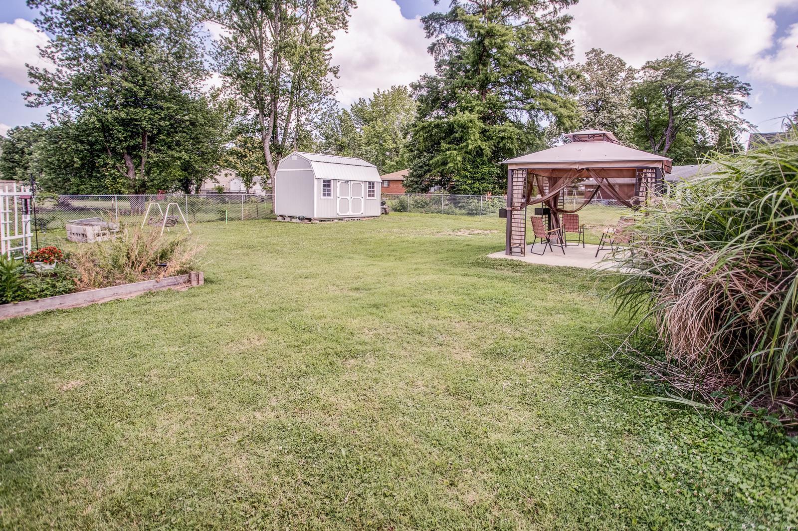 2815 Ridgedale Drive Godfrey, IL 62035 - Photo 29 of 33 Gallery Image 29