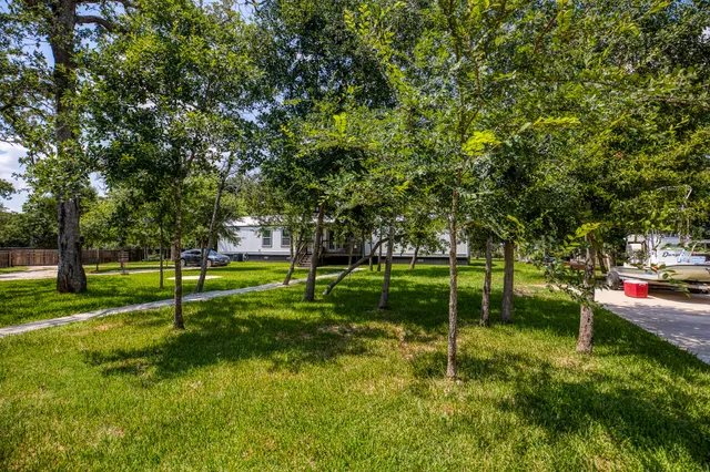 $345,000 | 102 Hilltop Court, Somerville, TX 77879