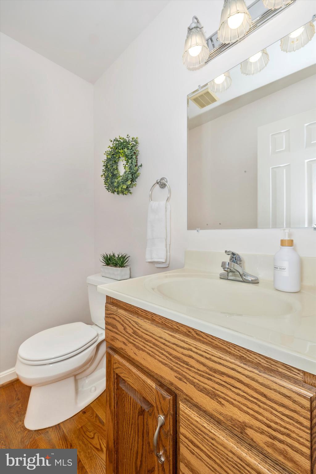 8241 Ball Road Frederick, MD 21704 - Photo 18 of 47 Powder Room