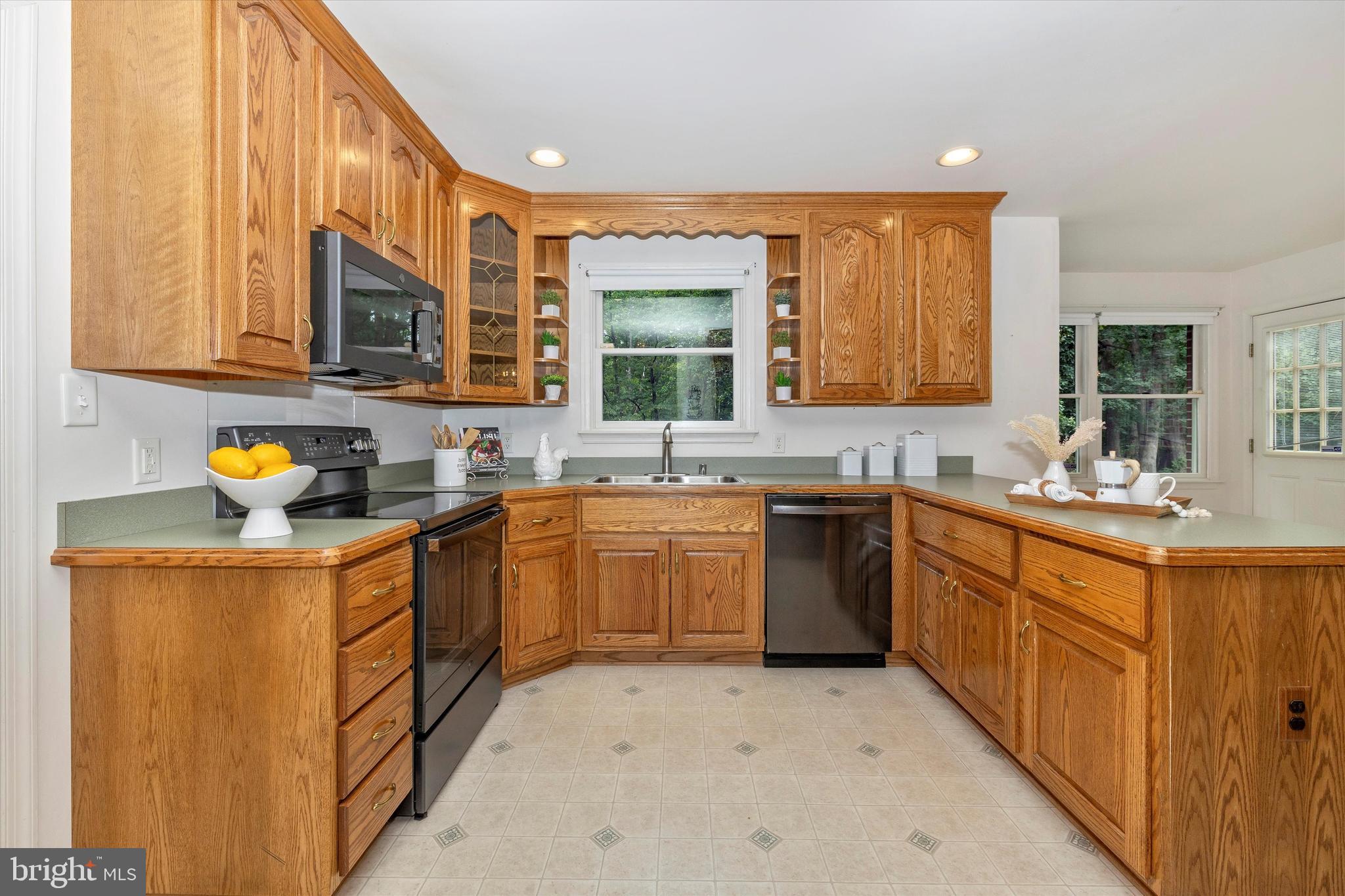 8241 Ball Road Frederick, MD 21704 - Photo 9 of 47 Kitchen