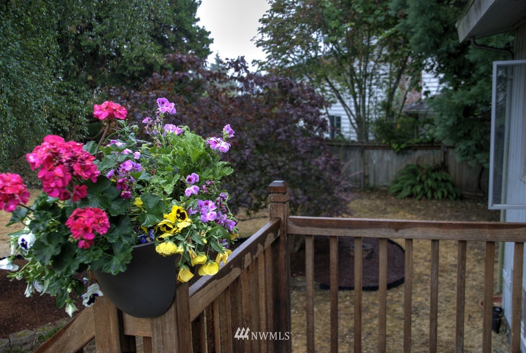 7520 Ridge Way Edmonds, WA 98026 - Photo 22 of 22 Gallery Image 22