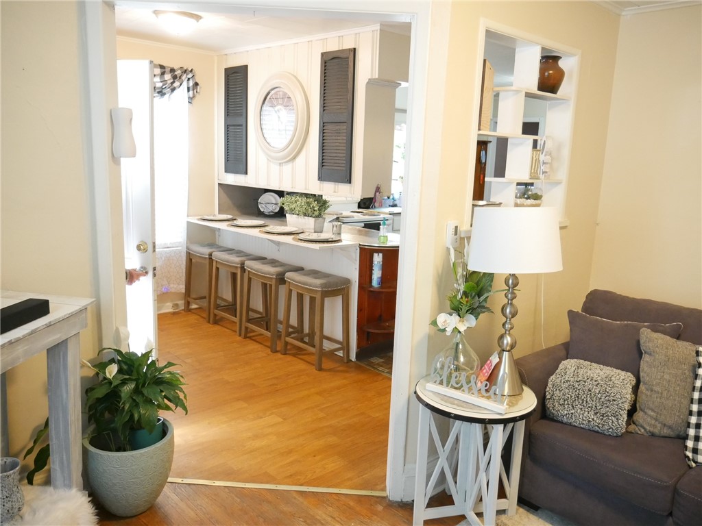 33 Sterling Street Rochester, NY 14606 - Photo 7 of 19