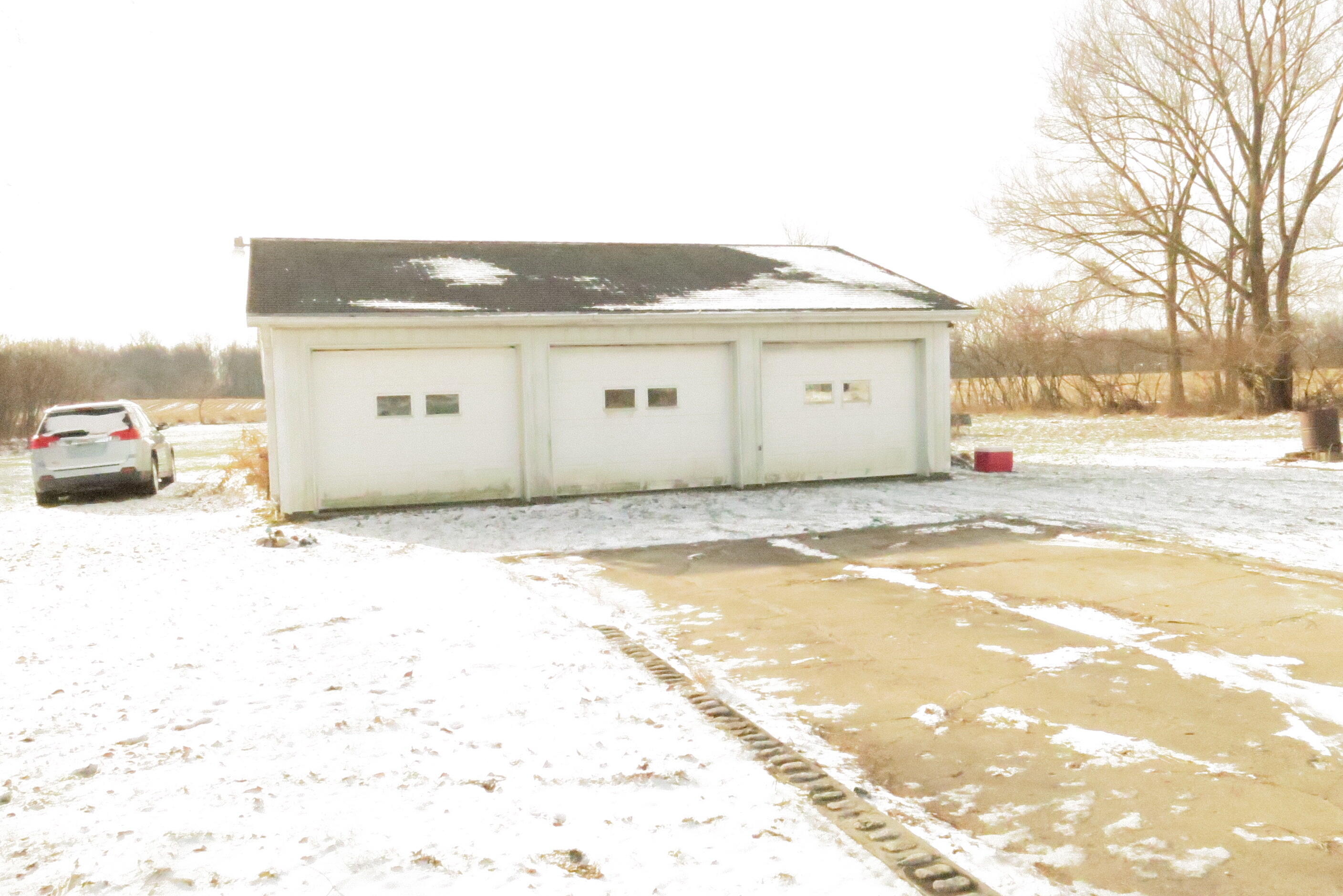 717 East Girard Road Quincy, MI 49082 - Photo 2 of 39 IMG_0407