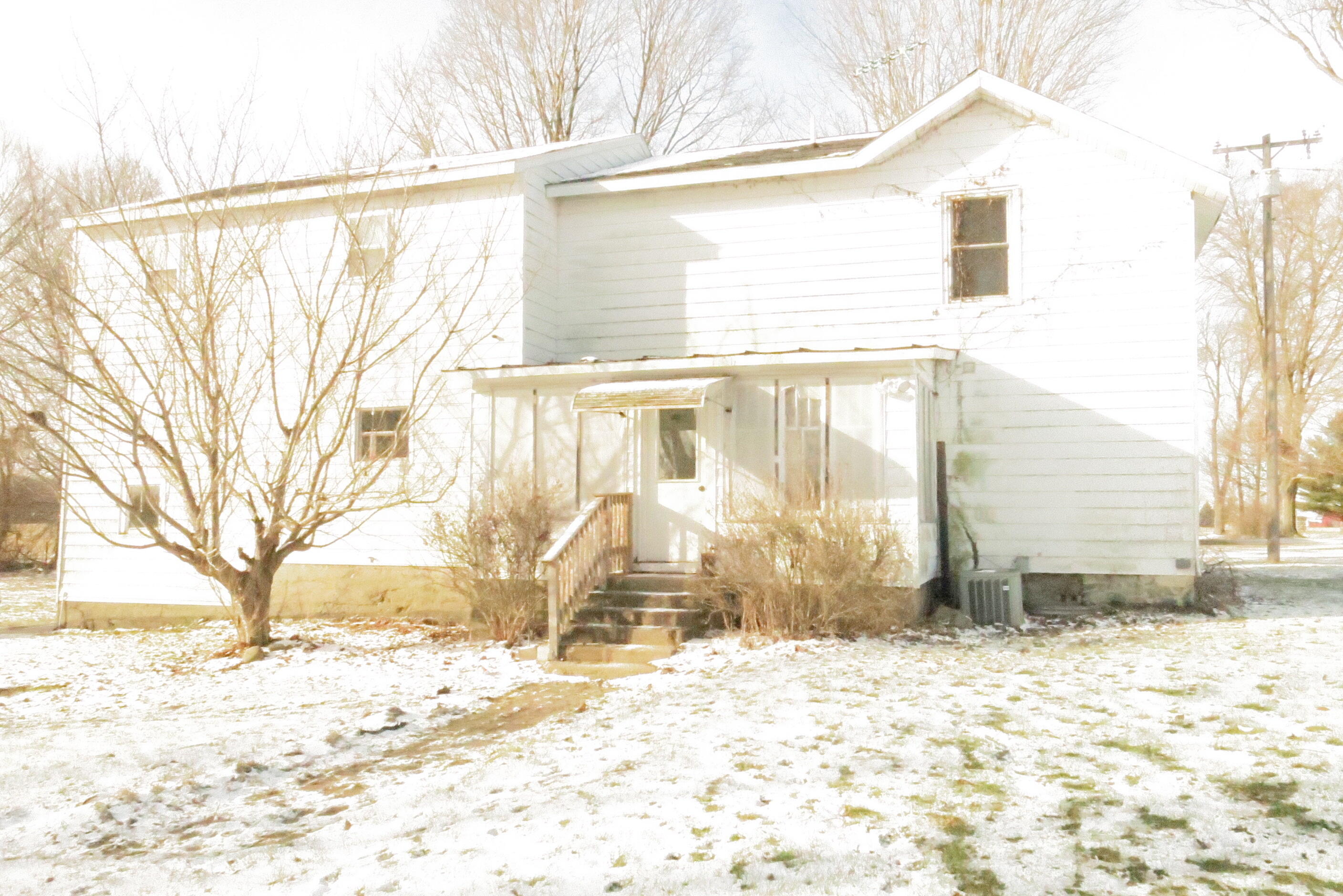 717 East Girard Road Quincy, MI 49082 - Photo 4 of 39 IMG_0417