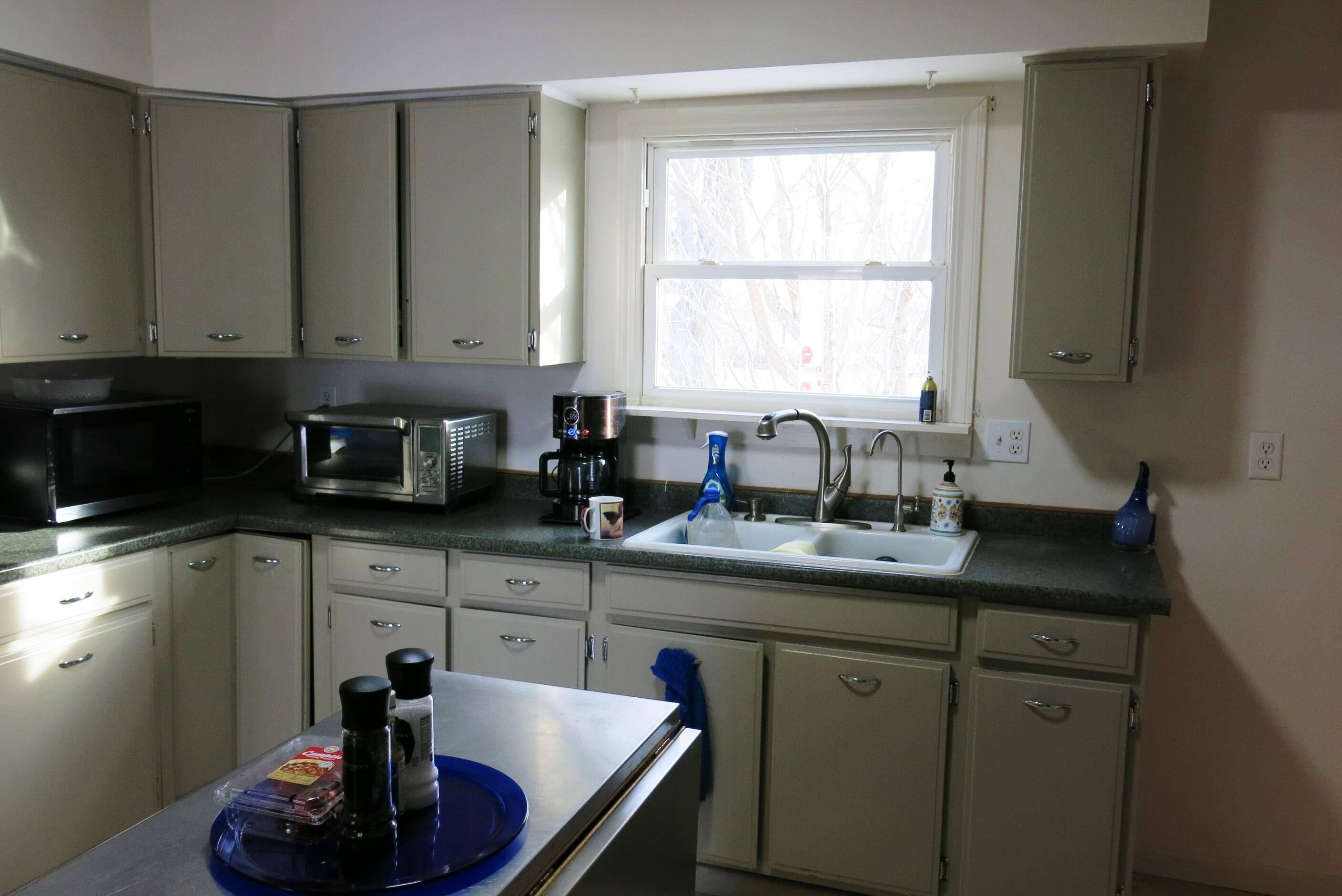 717 East Girard Road Quincy, MI 49082 - Photo 8 of 39 IMG_0376