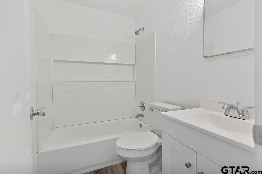 327 Randolph Street Lone Star, TX 75668 - Photo 13 of 26