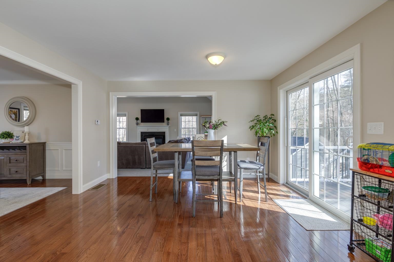 27 Alexander Road Londonderry, NH 03053 - Photo 12 of 48