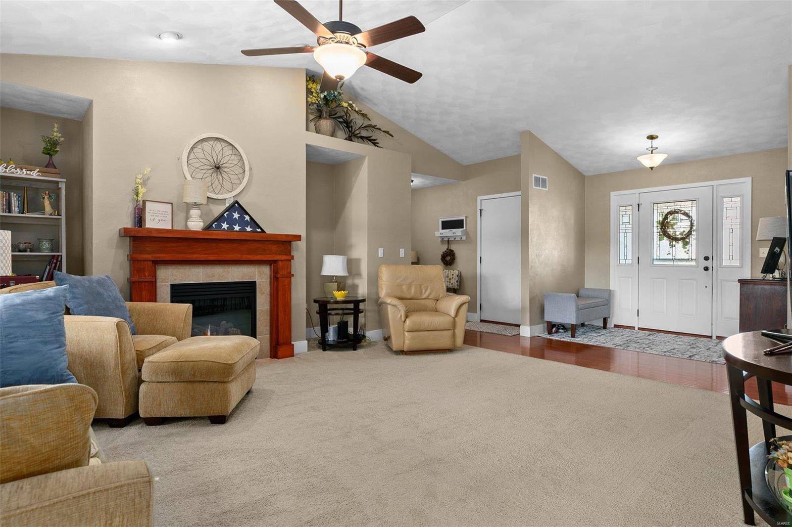 816 Hawkridge Run Shiloh, IL 62221 - Photo 5 of 49 Gallery Image 5