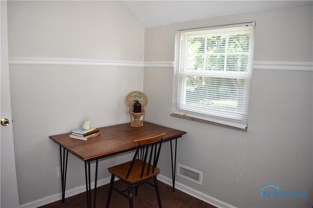 4544 Ruxton Road Toledo, OH 43612 - Photo 22 of 36 Gallery Image 22
