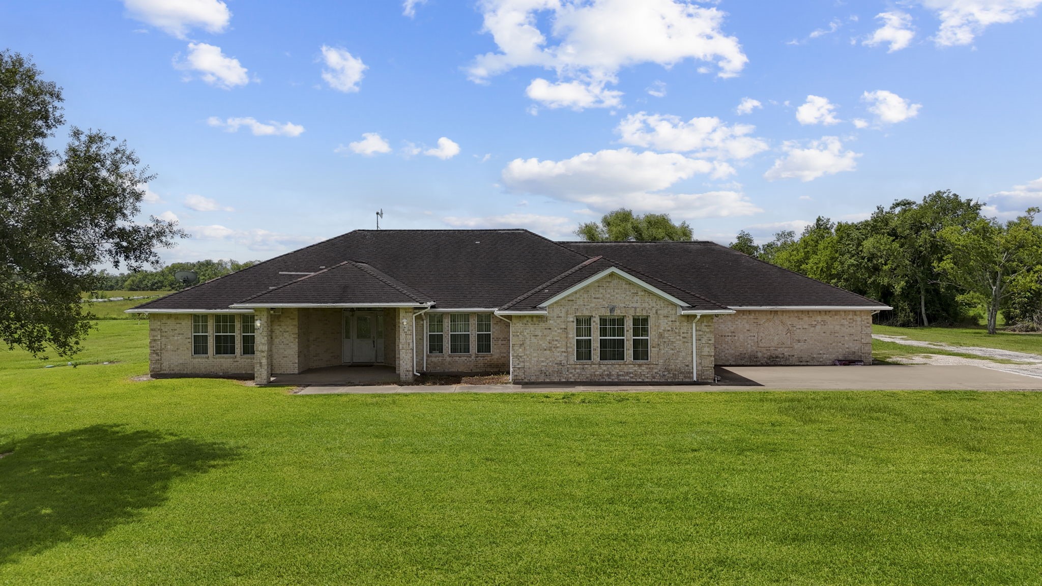 4338 Davenport Parkway Rosharon, TX 77583 - Photo 37 of 46