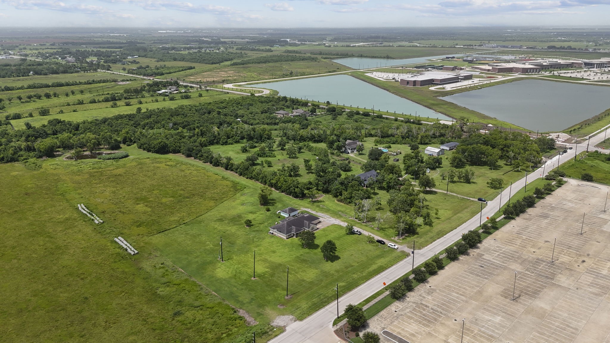 4338 Davenport Parkway Rosharon, TX 77583 - Photo 5 of 46 The adjacent tract of 10+- acres is also for sale and can be added for a total of 20+- acres