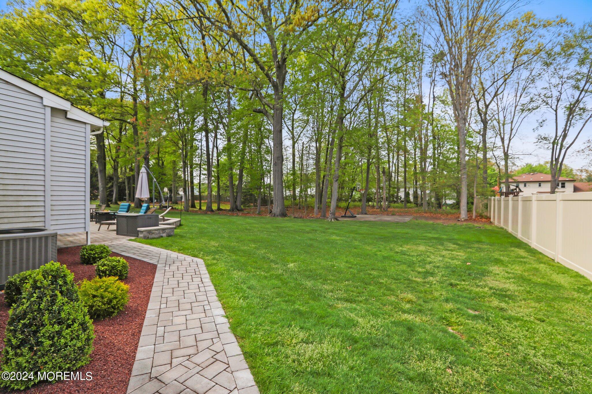 24 Apache Drive Manalapan, NJ 07726 - Photo 24 of 25 YARD