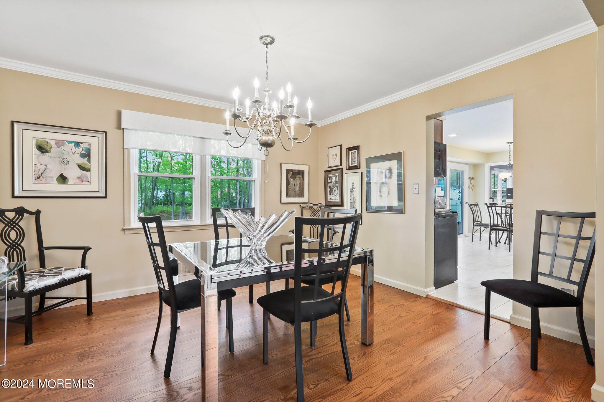 24 Apache Drive Manalapan, NJ 07726 - Photo 6 of 25 DINING ROOM