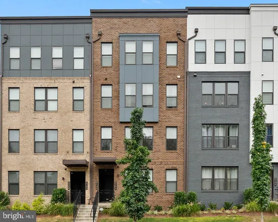 $659,000 | 4128 Legato Road, Unit 53, Fairfax, VA 22033