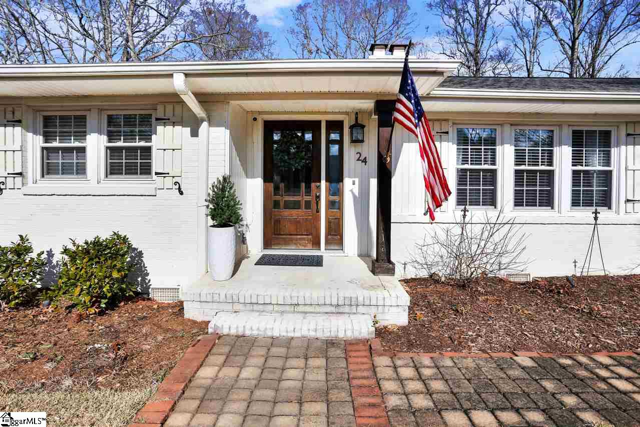 24 Spring Forest Road Greenville, SC 29615 - Photo 2 of 33 Gallery Image 2