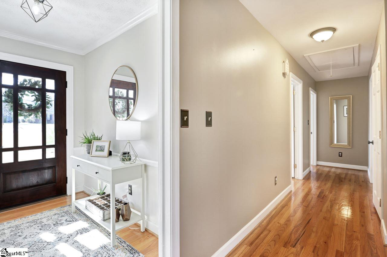 24 Spring Forest Road Greenville, SC 29615 - Photo 17 of 33 Gallery Image 17