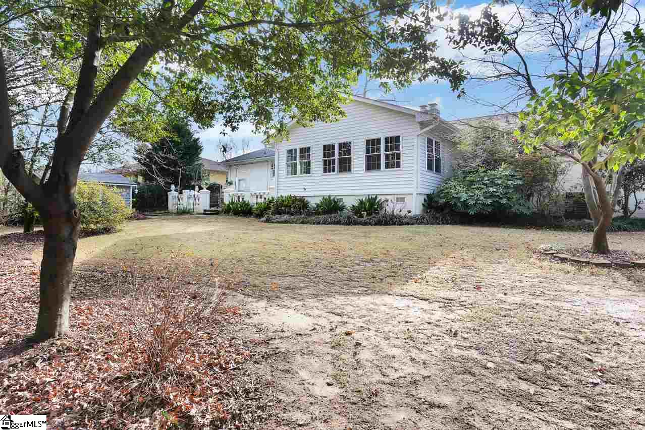 24 Spring Forest Road Greenville, SC 29615 - Photo 28 of 33 Gallery Image 28