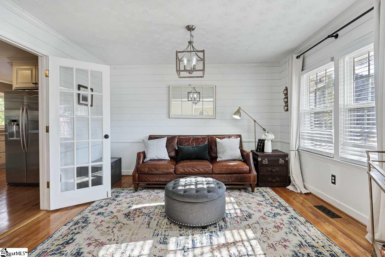 24 Spring Forest Road Greenville, SC 29615 - Photo 6 of 33 Gallery Image 6