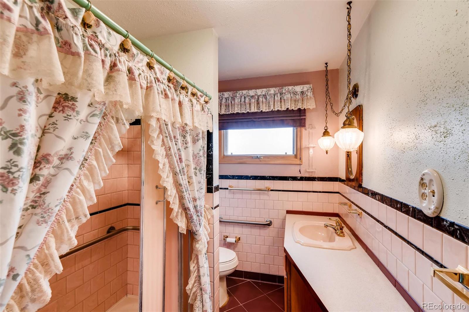 7963 Raritan Street Denver, CO 80221 - Photo 13 of 22 Gallery Image 13