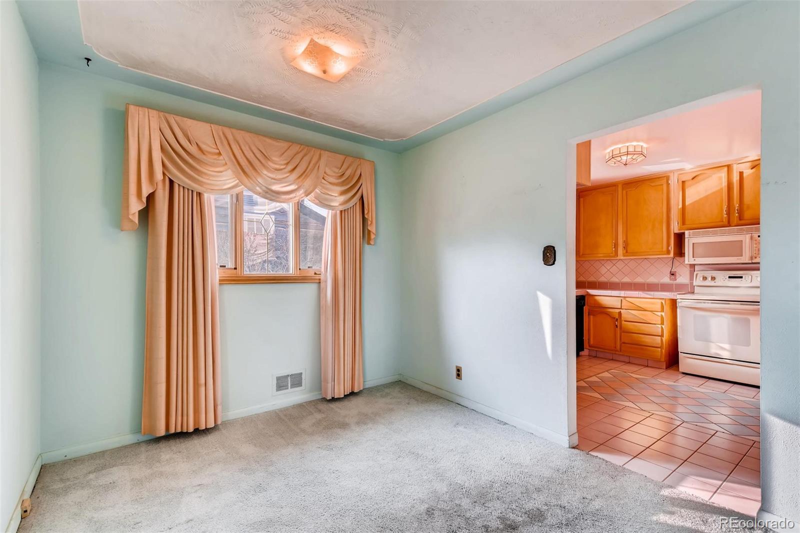 7963 Raritan Street Denver, CO 80221 - Photo 4 of 22 Gallery Image 4